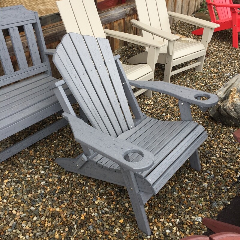 Folding Adirondack Chair w/cup holder