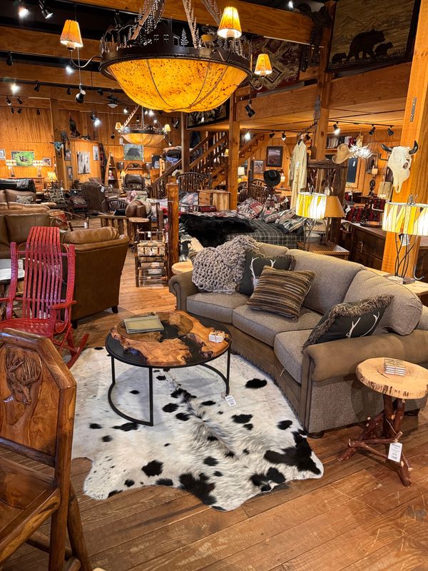 Instock Showroom Furnishings