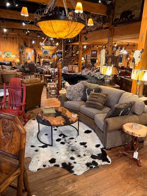 Instock Showroom Furnishings