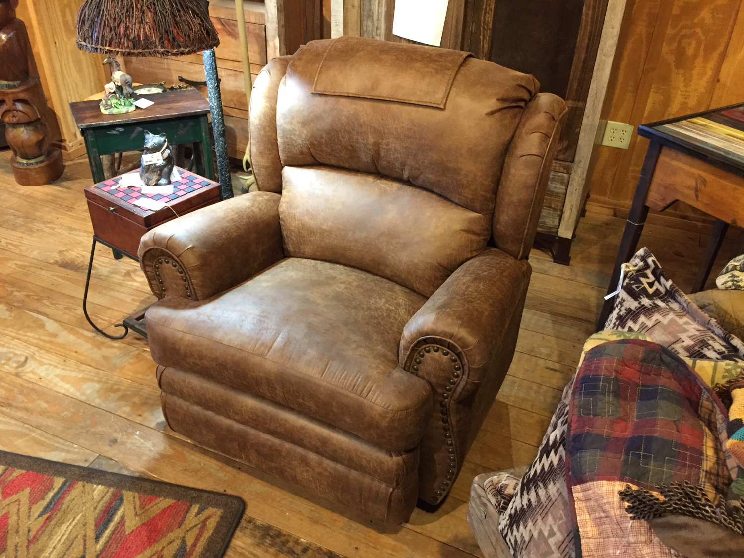 Wall Recliner w/Extended Foot Rest