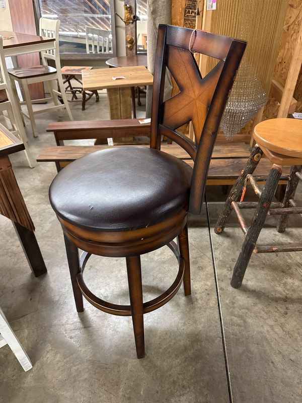 Upholstered Seat Swivel Bar Stool (Bar Height)