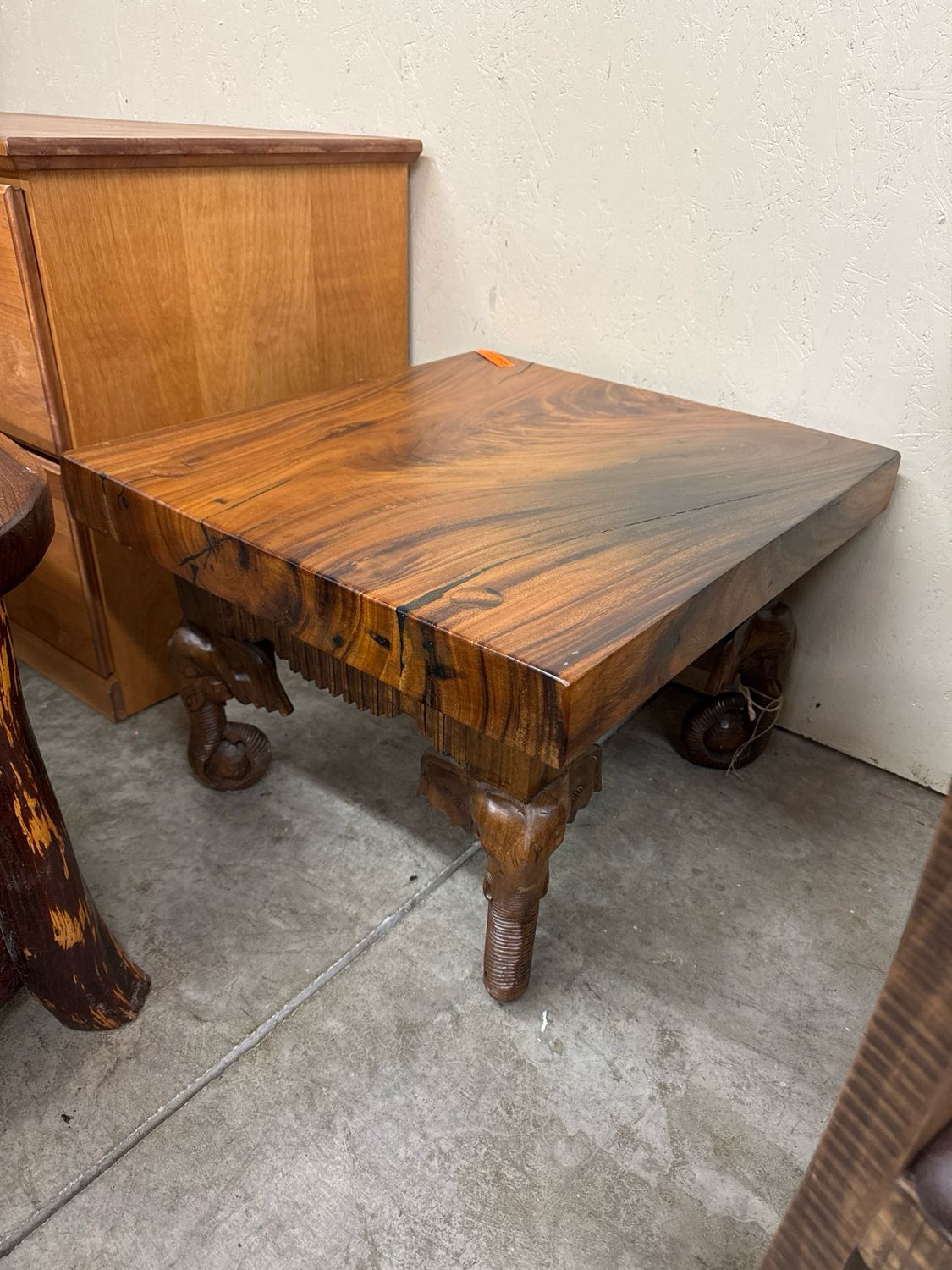 Elephant Leg Table