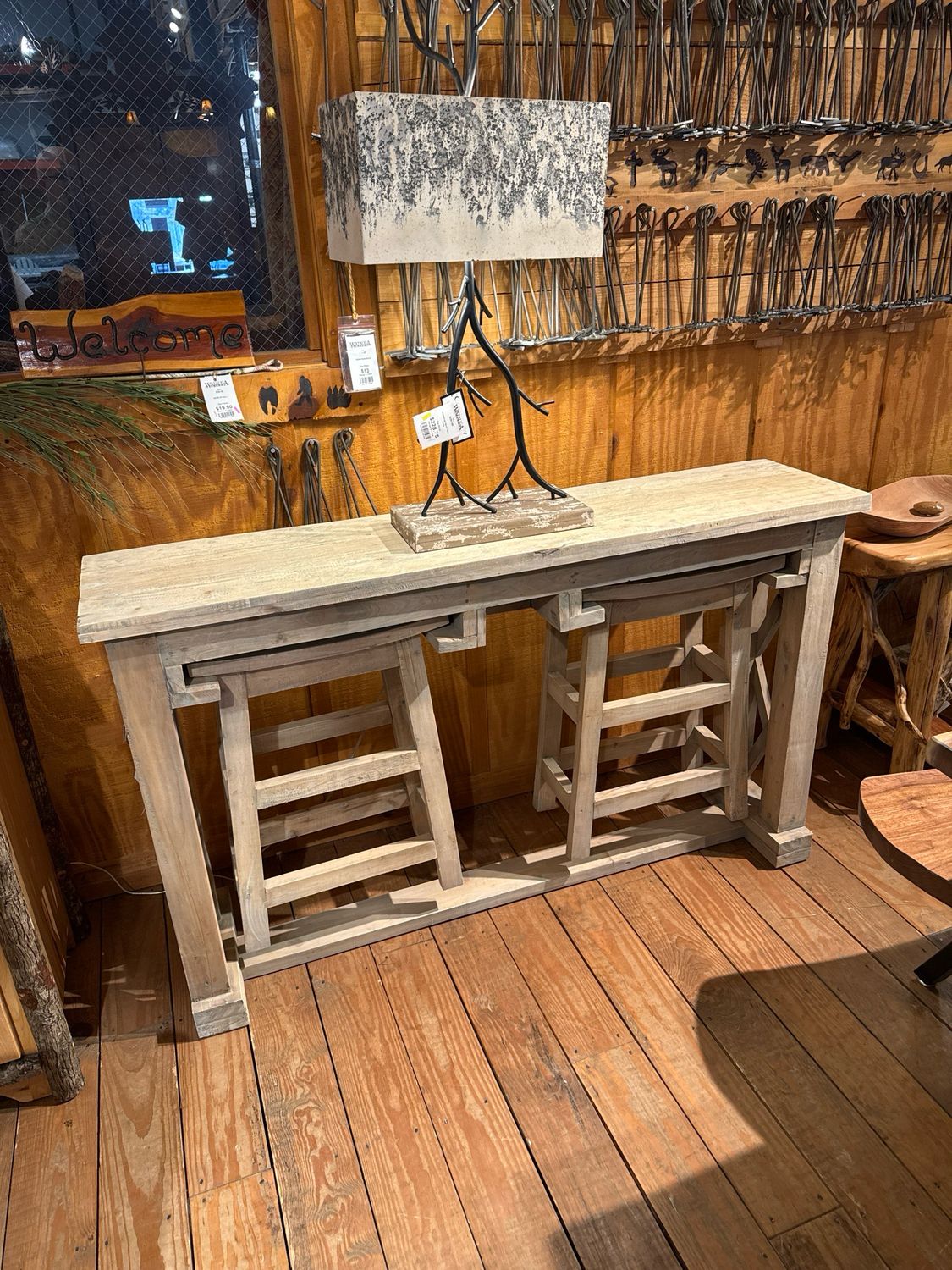 Cottage Console W/2 Stools