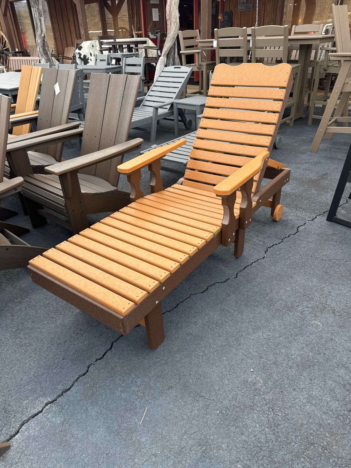 Standard Chaise Lounge W/arms