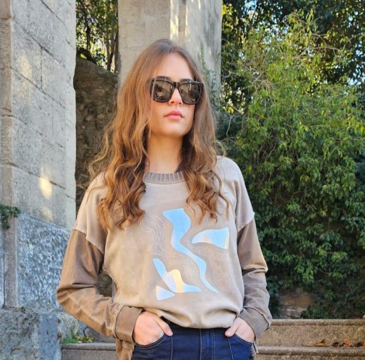 buzo agamuzado Stela