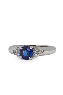 Blue Sapphire + Trio Diamonds Ring