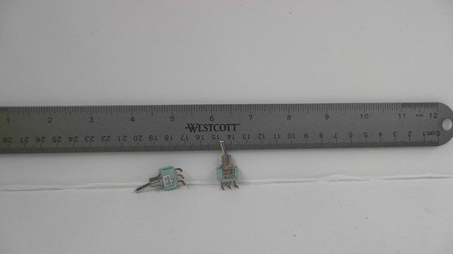 Switch - Toggle - On/Off - right angle leads
