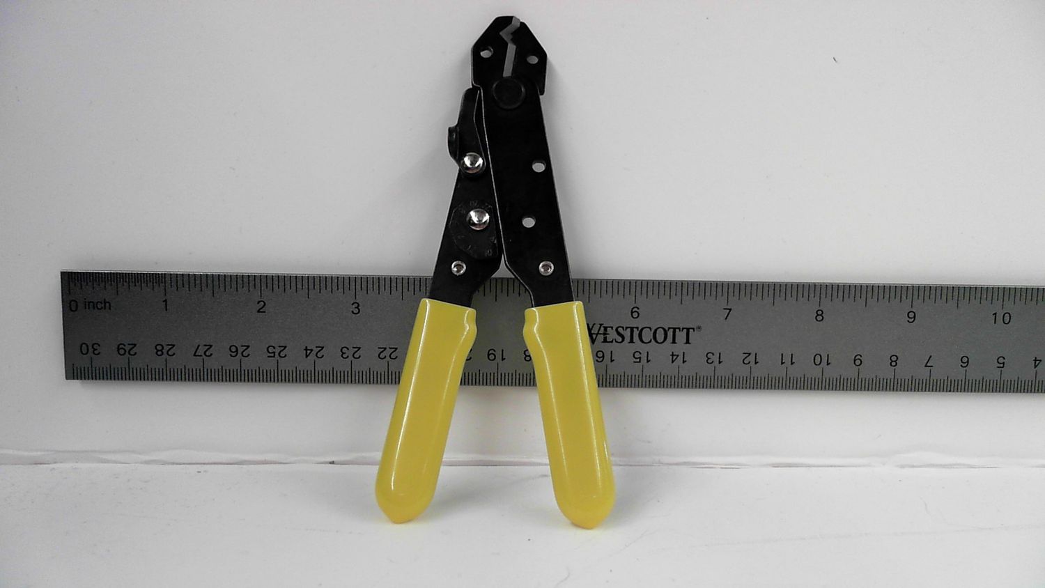 Adjustable Wire Cutter/Stripper
