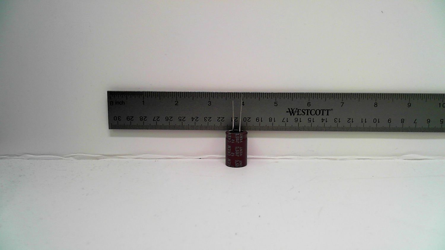 CAP ALUM 1000UF 20% 63V RADIAL