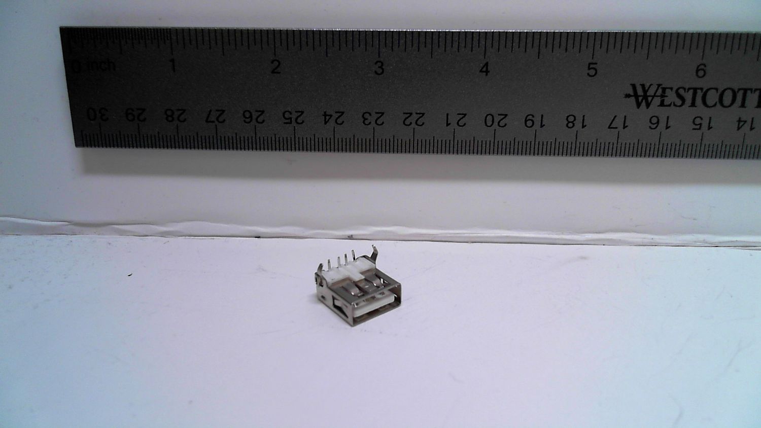 Connector - USB A female - 90 degree - Solderable
