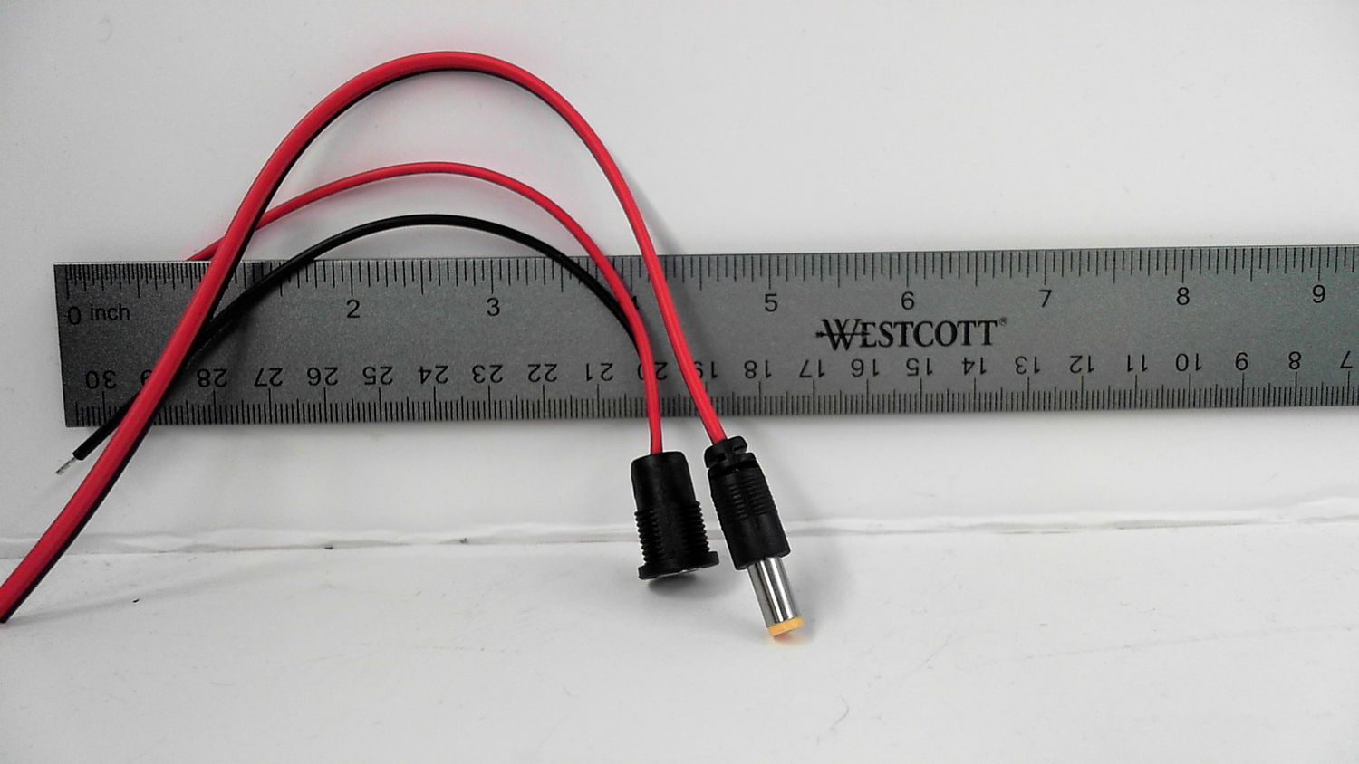 Connector - DC Barrel Power Jack to Bare Wire - 2pc (1 male 1 female) - 5.5x2.1mm