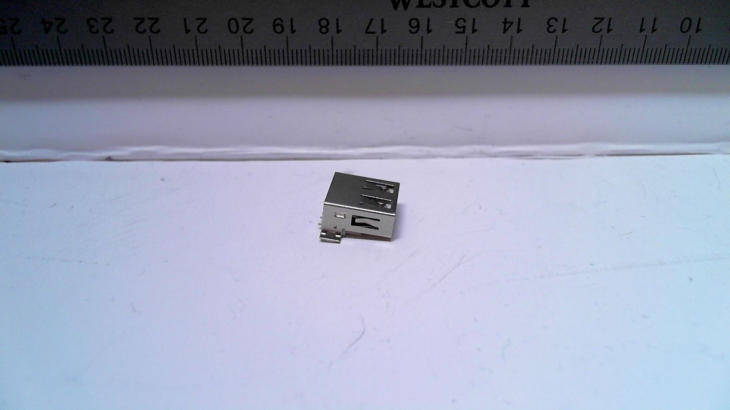 Connector - USB A Female - 180 degree horizontal mount - Solderable