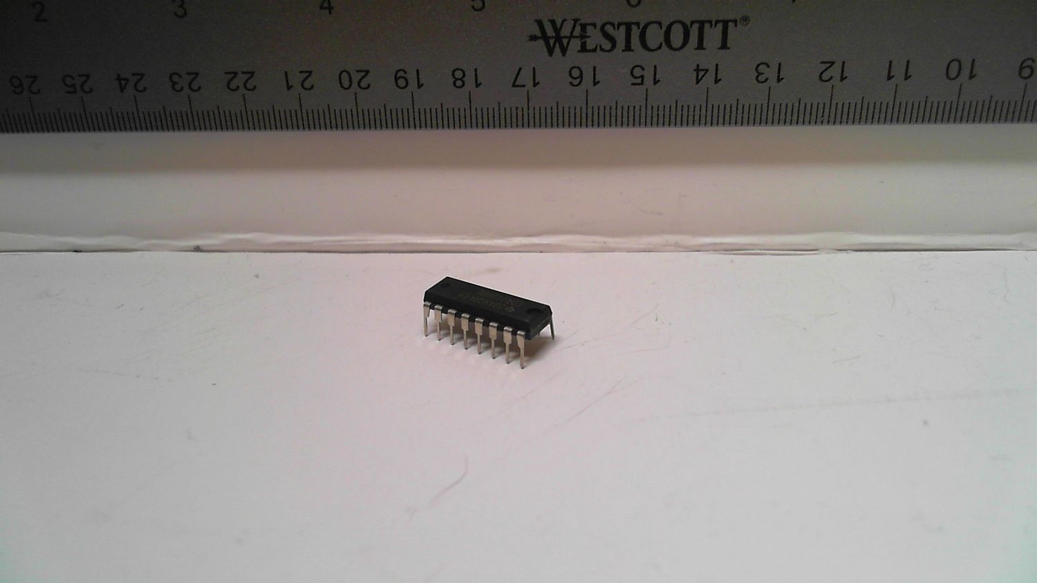 IC - CD40109BE - Level Translator