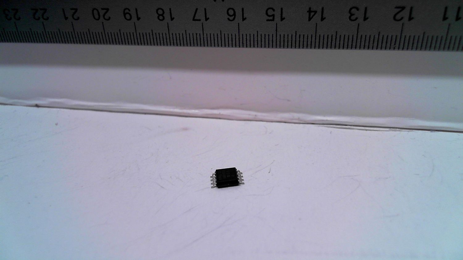 IC - 45DB161D - Flash Memory - surface mount