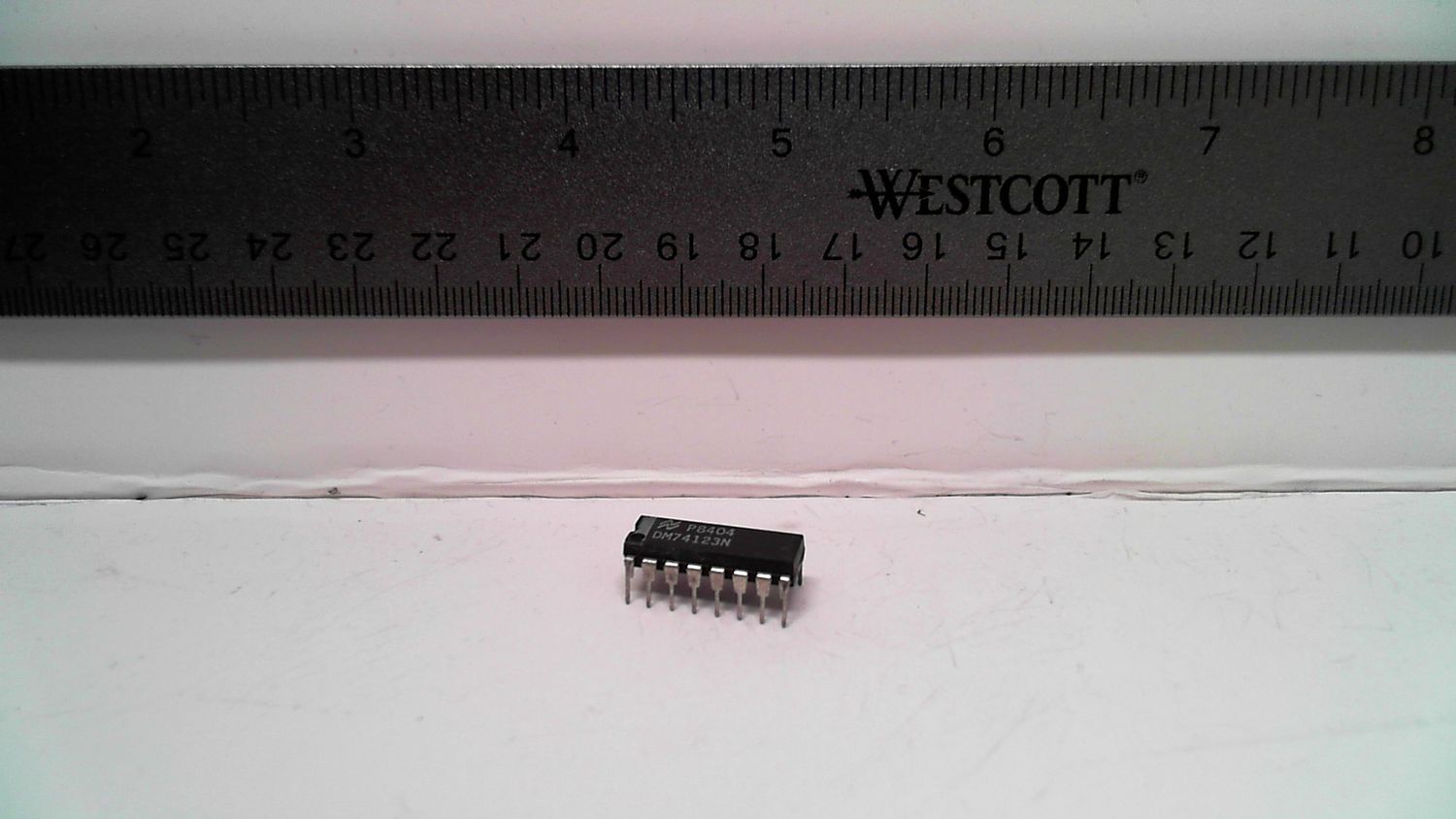 IC - SN74LS123N - Dual Monostable Multivibrator