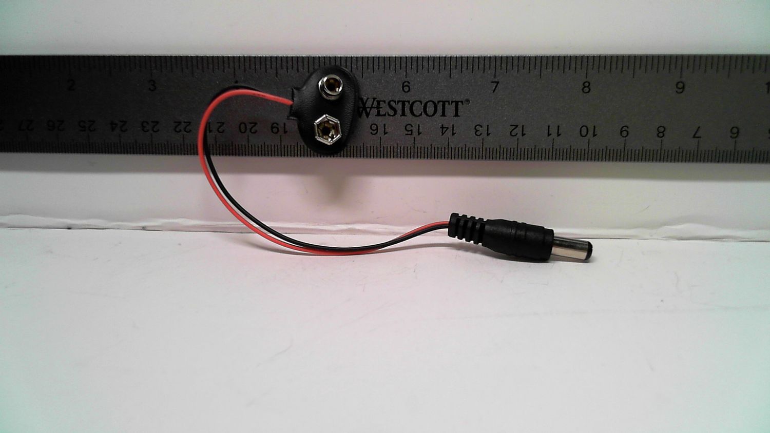 Connector - Barrel Power Jack to 9V Battery Cap - 5.5x2.1mm male
