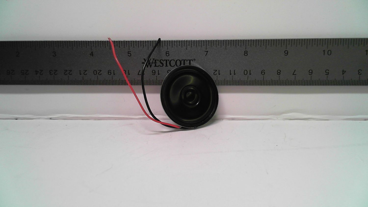 Speaker - unknown power/resistance - 40mm