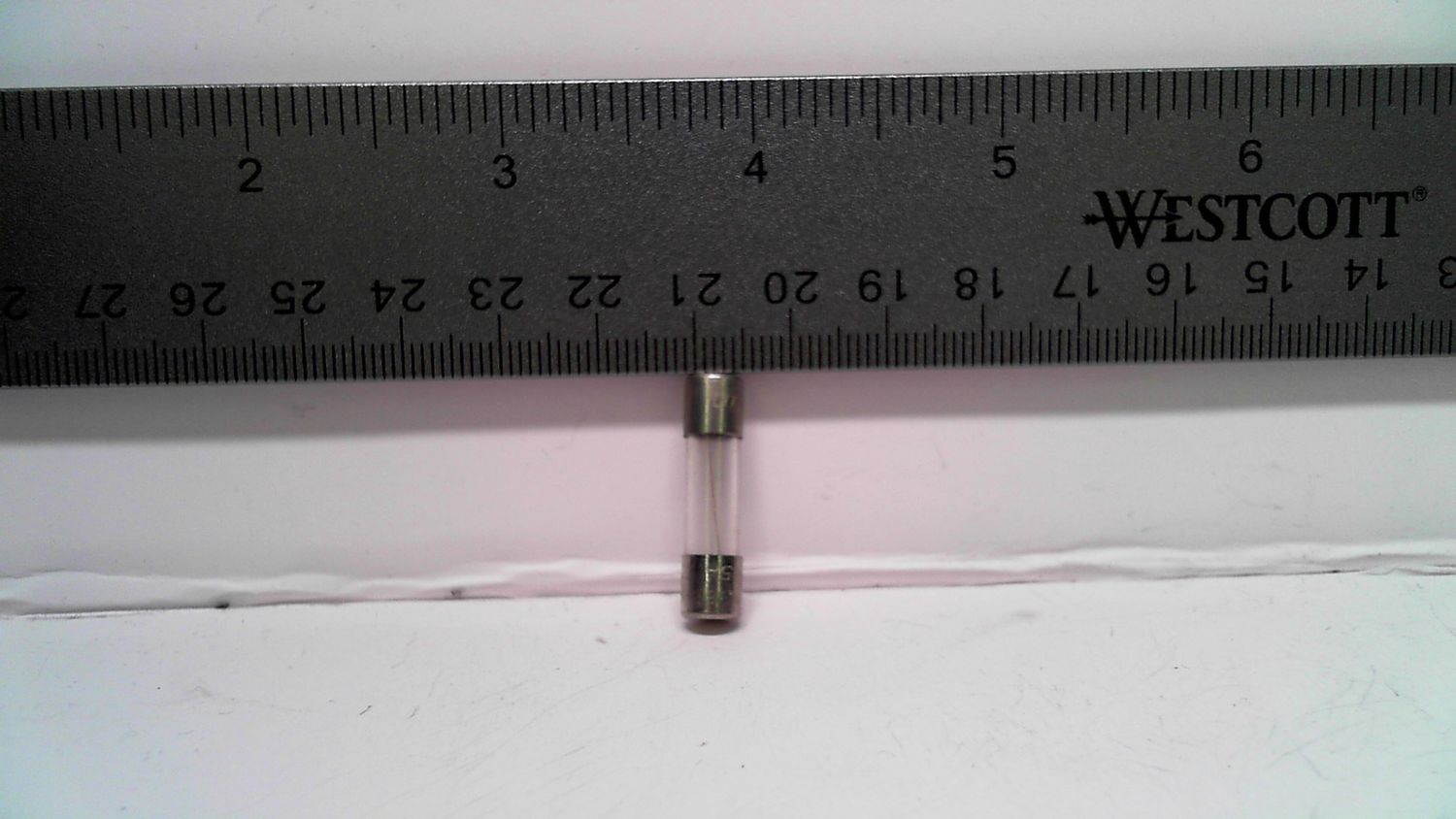 3A Fuse 8AG