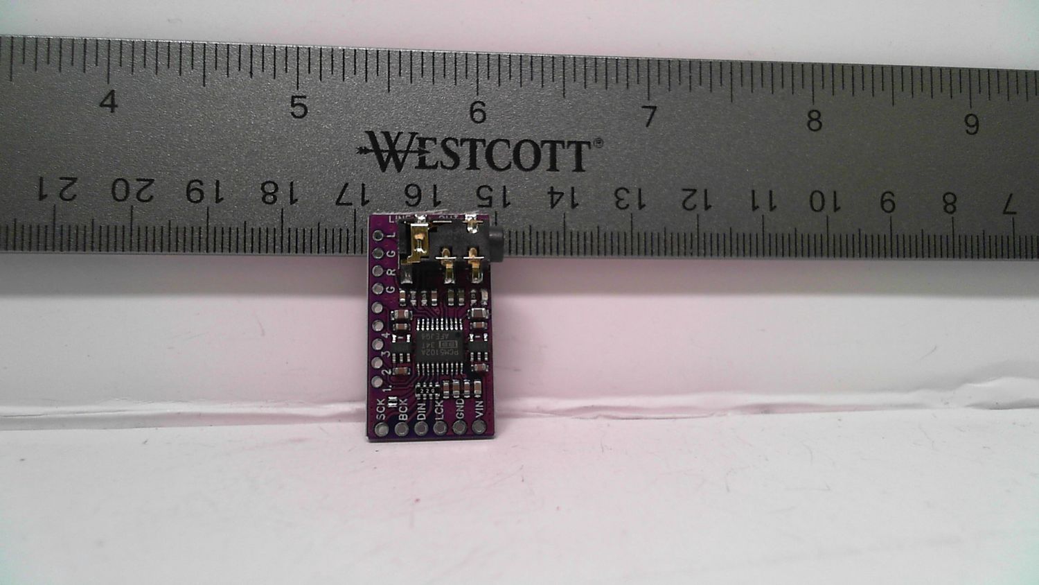 Audio DAC Converter