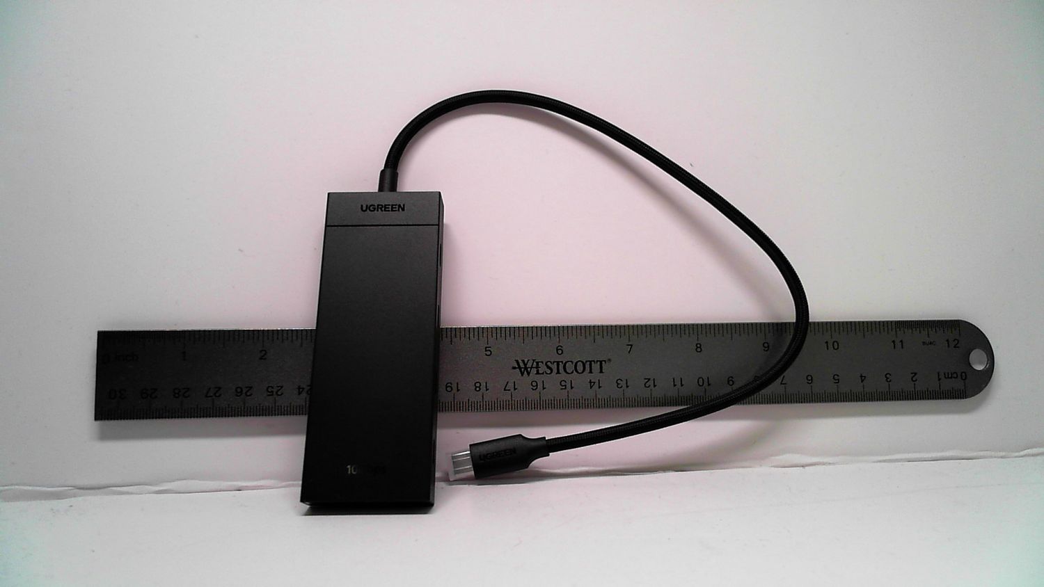 1 to 4 USB C Hub