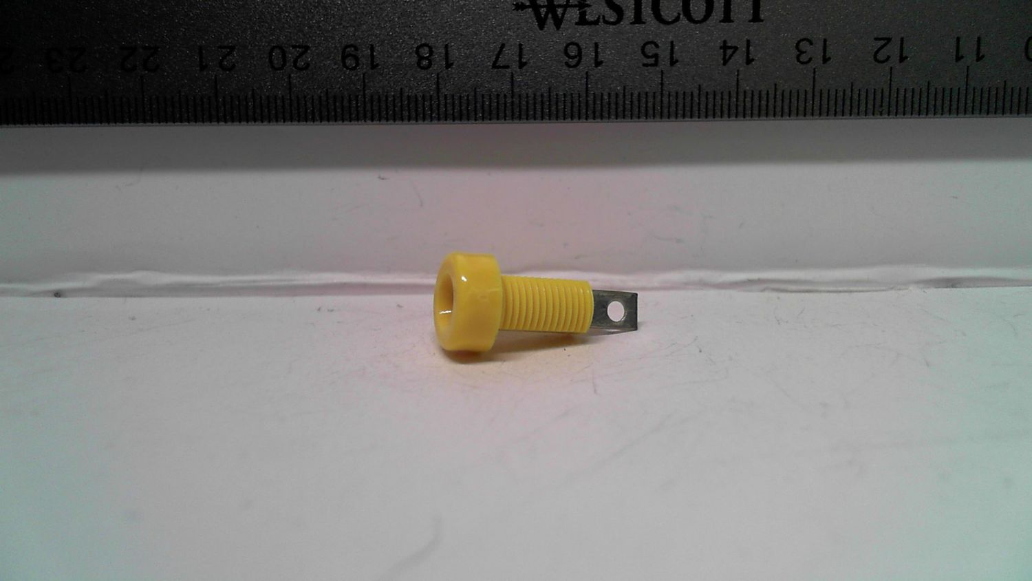 Connector - Banana Female to Spade/Flat Terminal Male