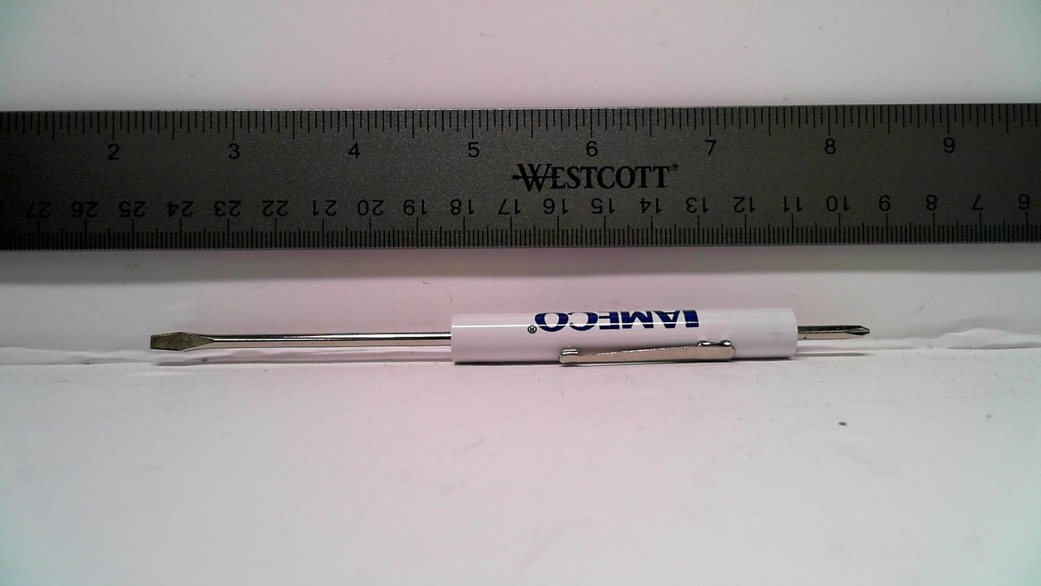 Dual Screwdriver Tool