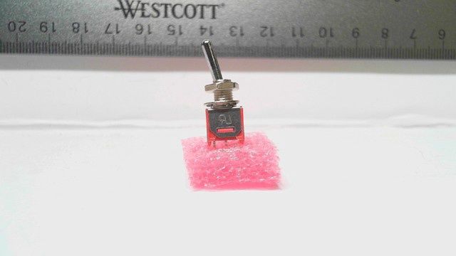 Switch - Toggle - SPST small