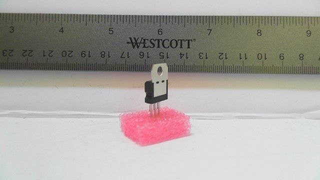 Linear Voltage Regulator - 12V positive