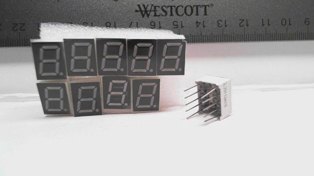 LED Display - Seven Segment - Single Digit (small) - version 7