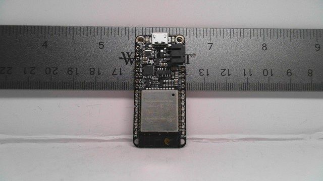 Adafruit ESP32 Feather - Development Board