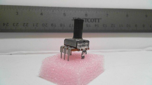 Potentiometer - 50k Ohm - Knob