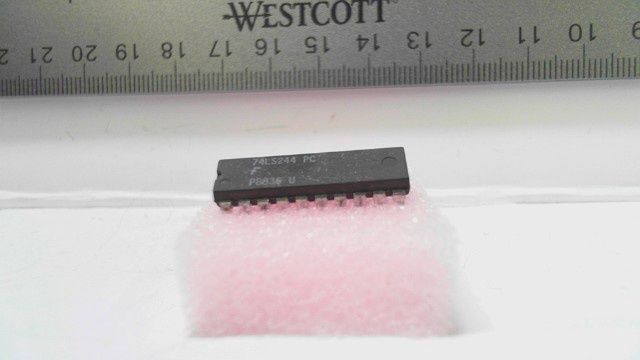 IC - 74LS244 - Octal 3-State Buffer