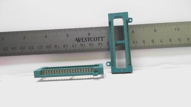 DIP Socket - 40 Pin - with mounting holes