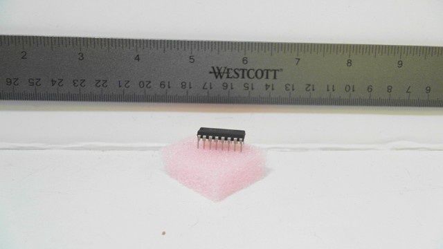 IC - 74hc273 - D Type flip flop