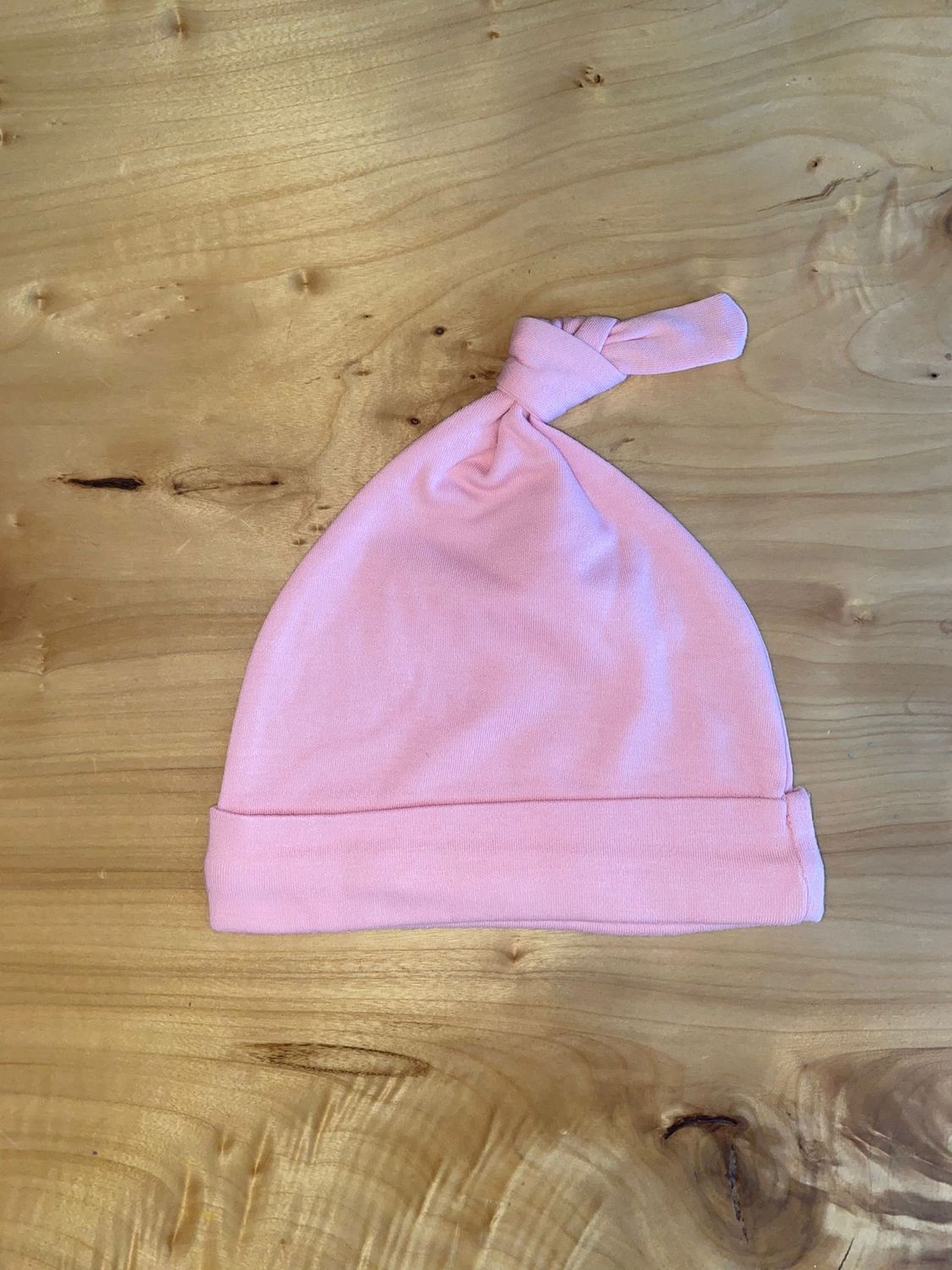 Muts met knoopje, Colour: Roze