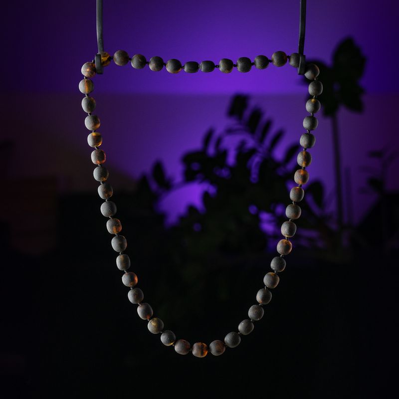 Unpolished &quot;baroque&quot; brown rounded cube amber beads necklace