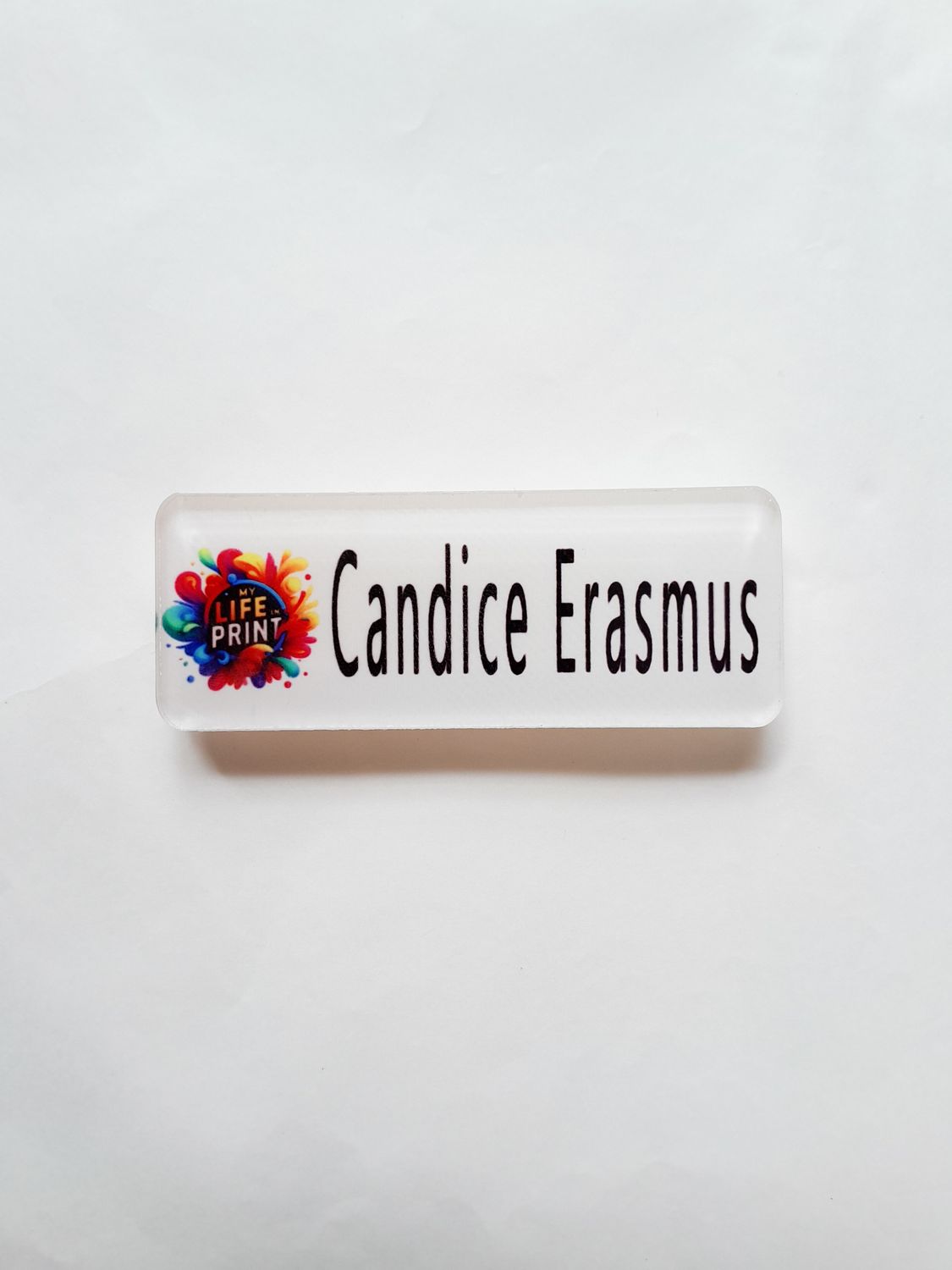Custom Magnetic Name Badge – Clear Coated White
