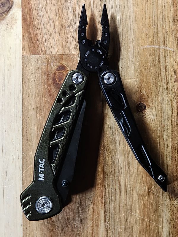 Tools/Knives