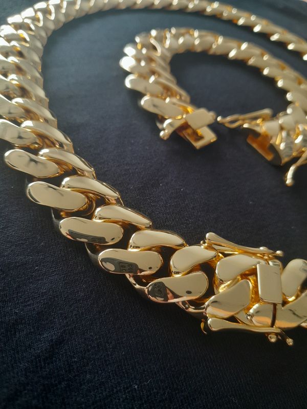 18k gold Miami cuban link chain set