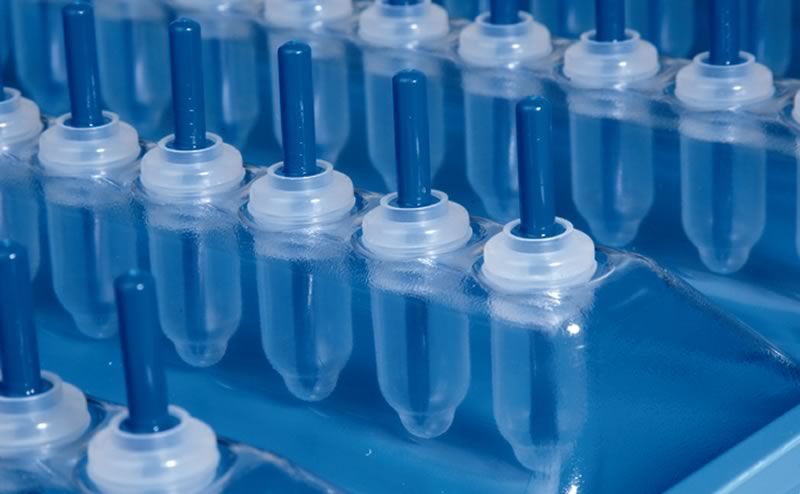 Pyramid DipWell Tray