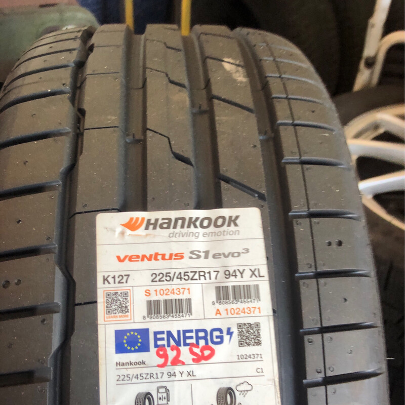 Coperture 225/45R17 94 Y XL Hankook K127