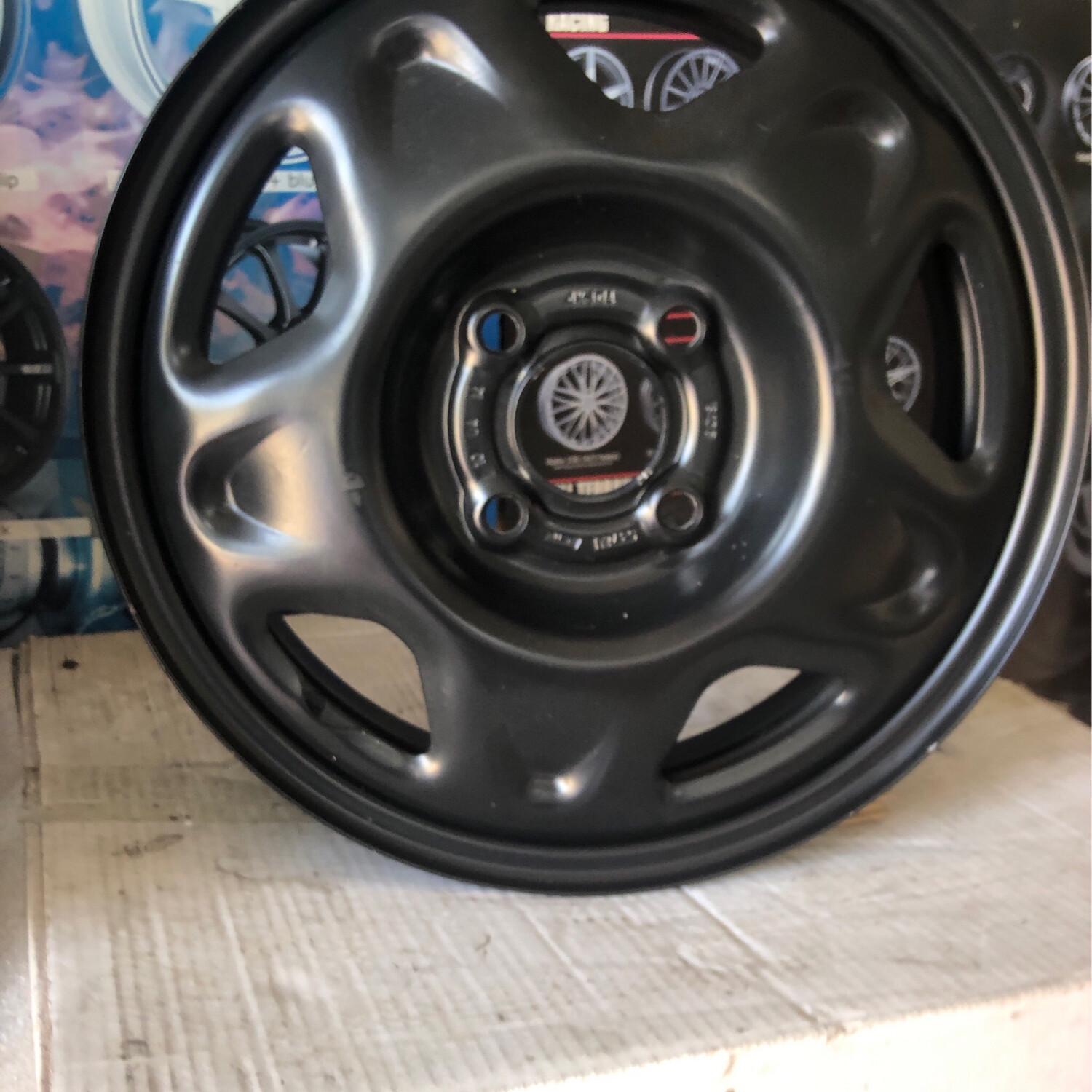 Set di quattro cerchi da 14x4,5