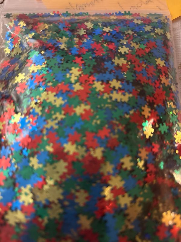 Puzzle Piece Shaped Glitter