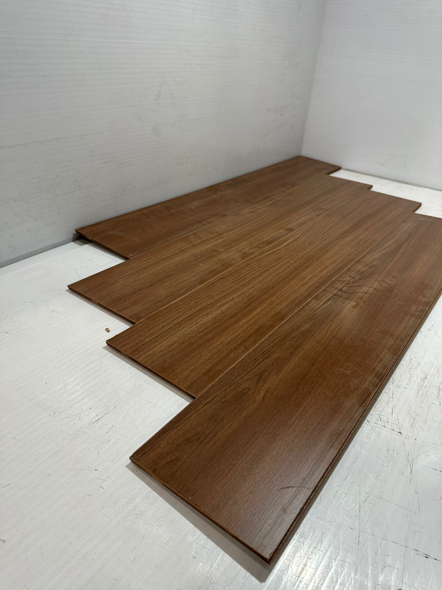 Laminate Flooring Manor oak Color 1222-1.47 Sqm