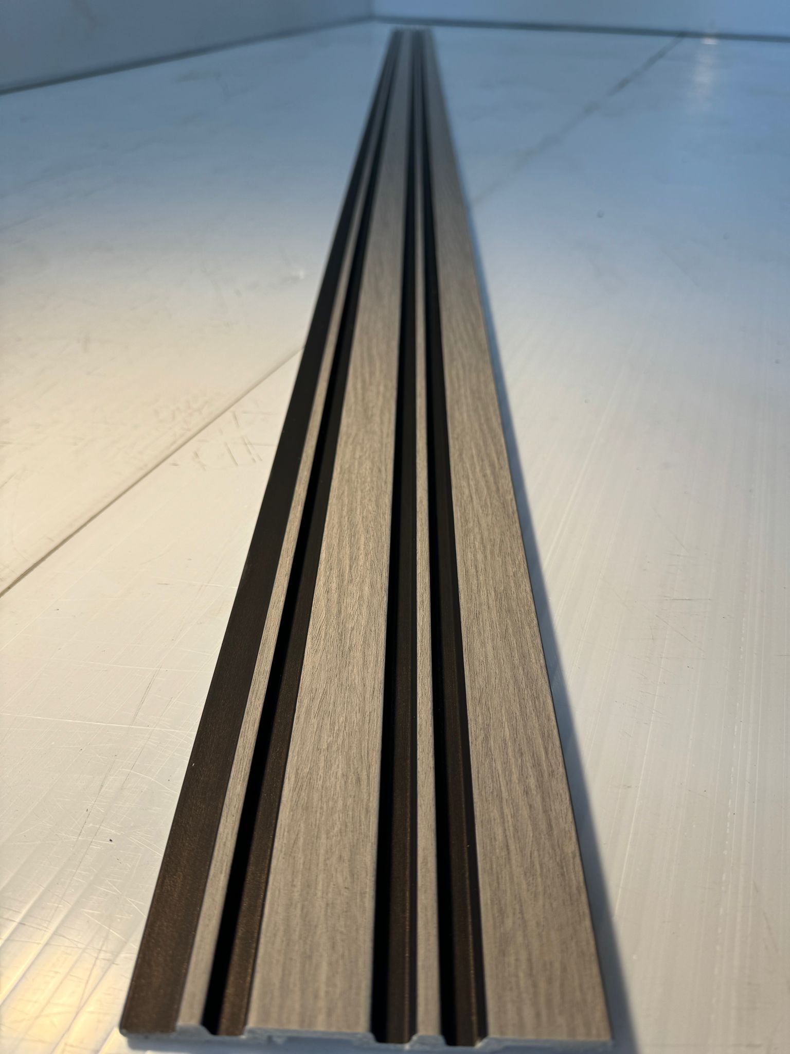 Internal Cladding In PS Grey 2.7 M