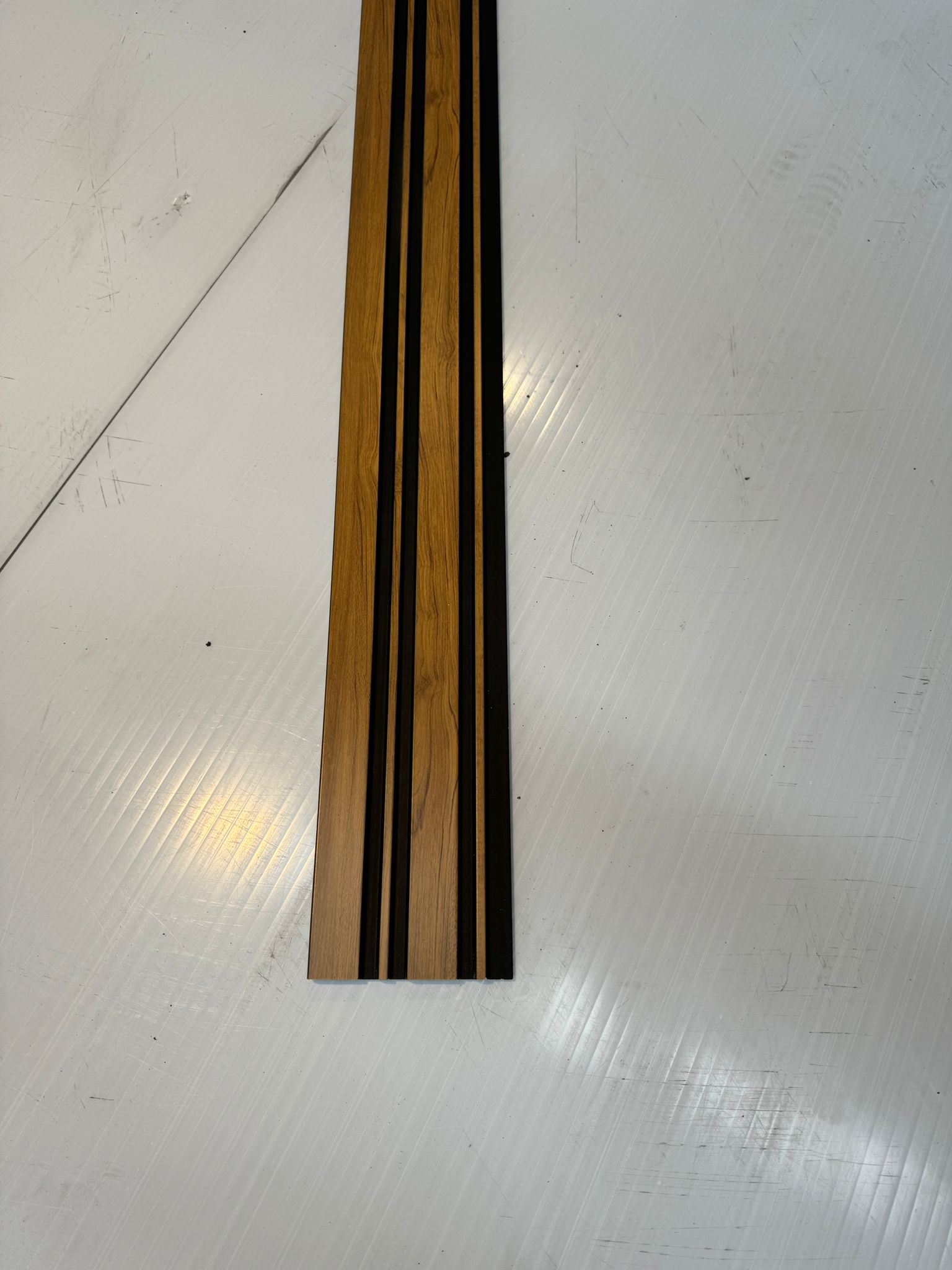 Internal Cladding In PS Timber Teak 3 M