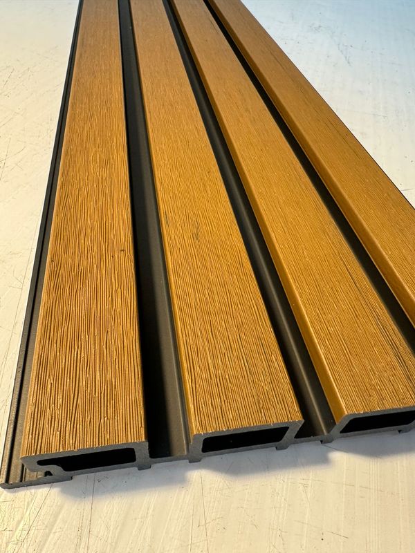 External Cladding In Half Brown 4 Slat 2.4 M