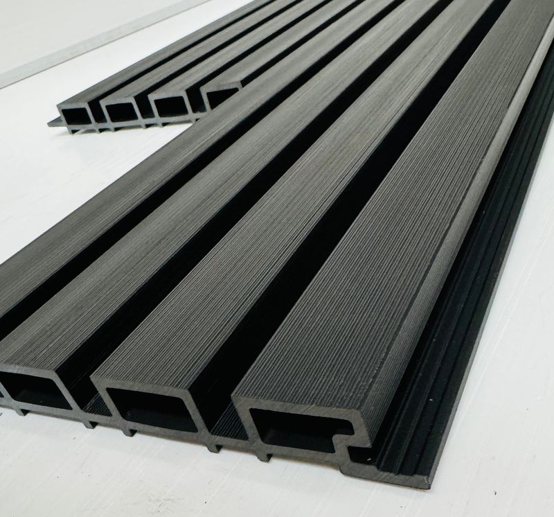 External Cladding In Black 4 Slat 2.4 M