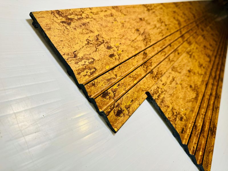 PS Wall Panel In Teak With Gold Edge 2.7 M