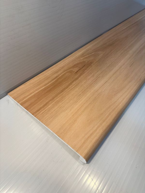 Stair Nose Natural Black Butt